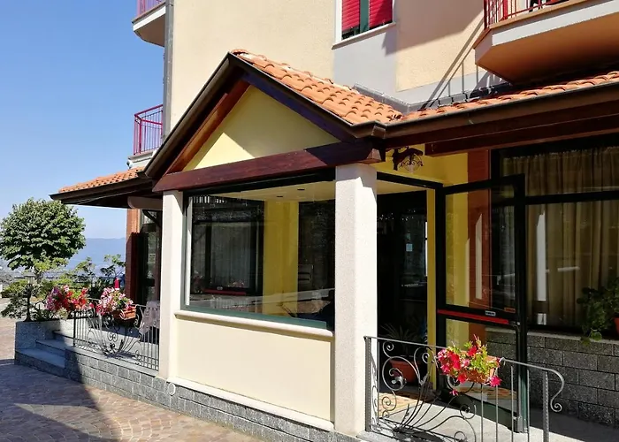Hotell Colli Fioriti 3*