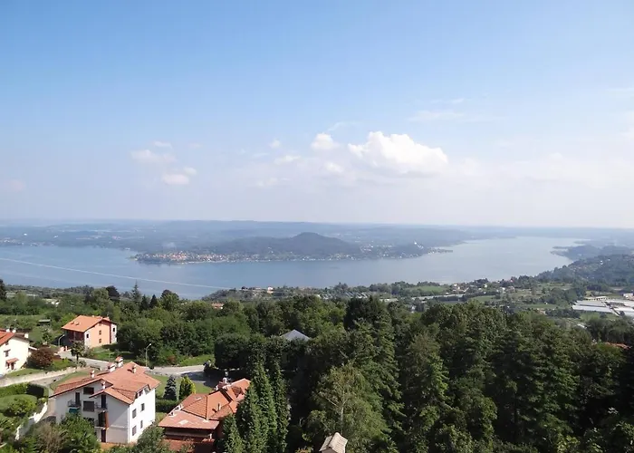 Hotell Colli Fioriti 3*